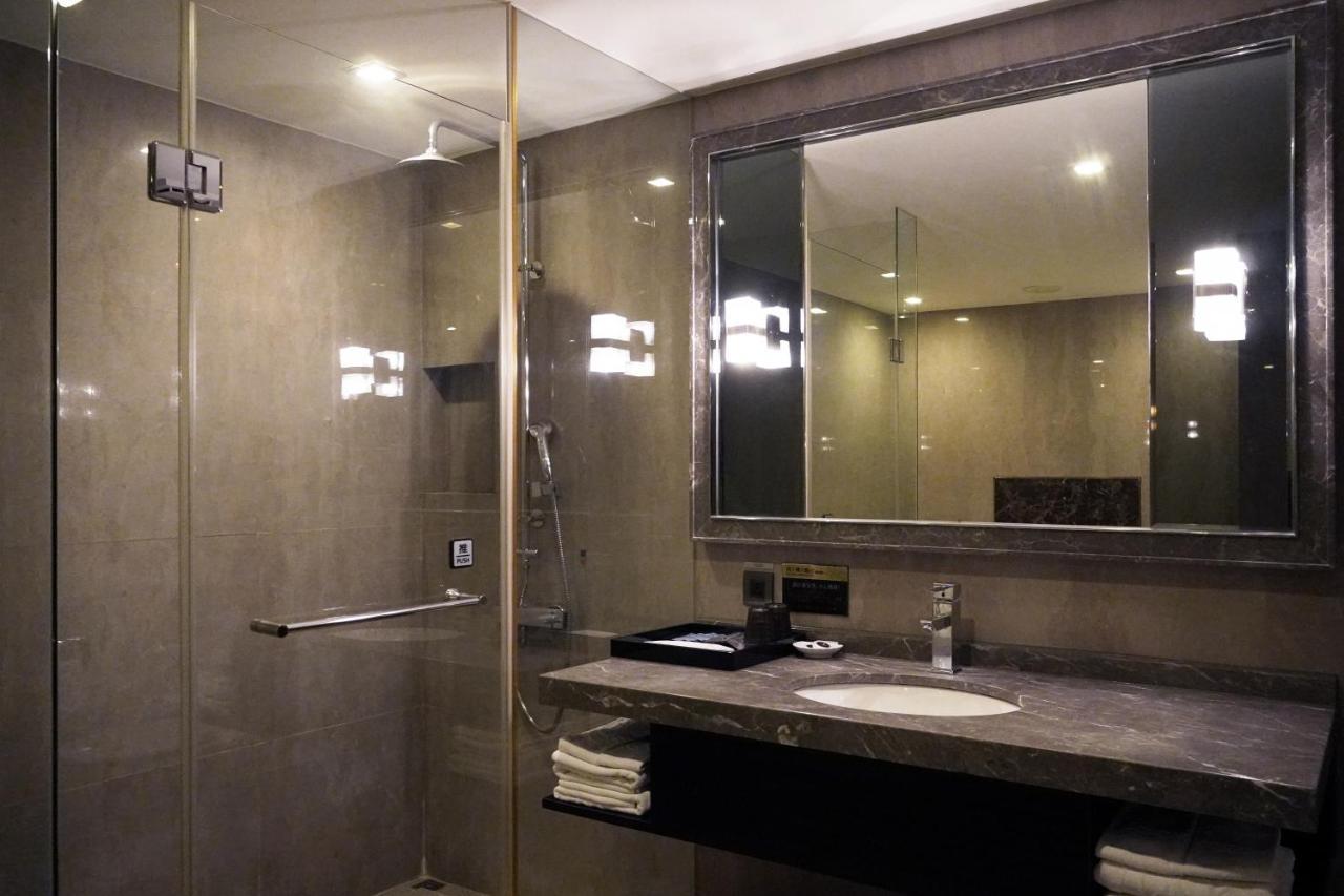Talmud Hotel Kaohsiung Loveriver Εξωτερικό φωτογραφία