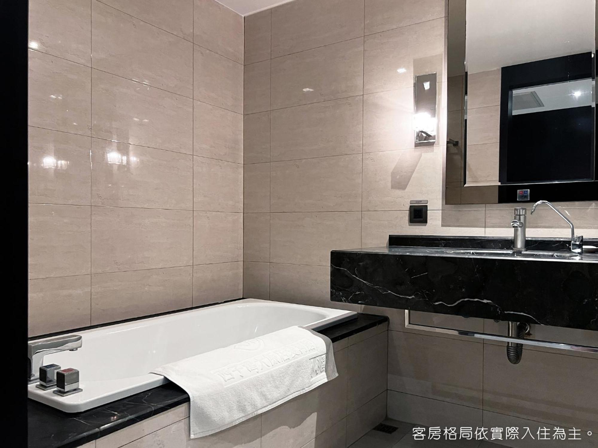 Talmud Hotel Kaohsiung Loveriver Εξωτερικό φωτογραφία
